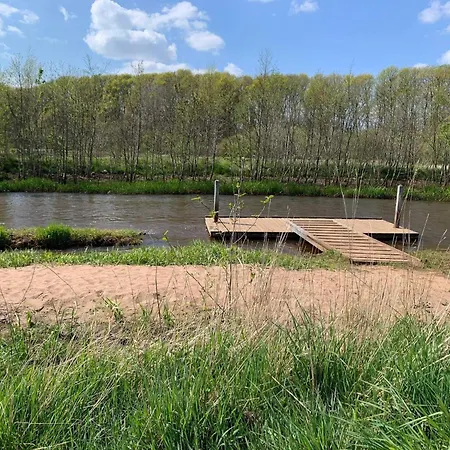 12 Person In * Ansager