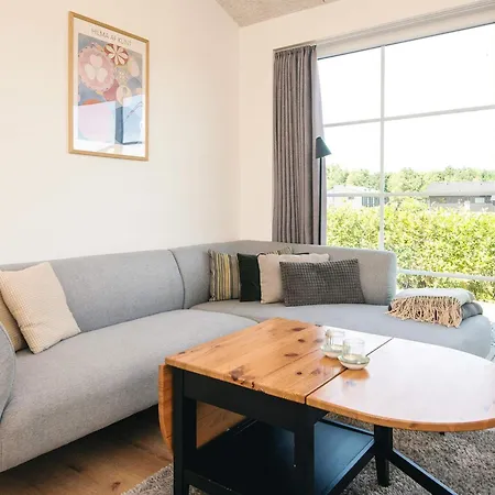 12 Person In Holiday home