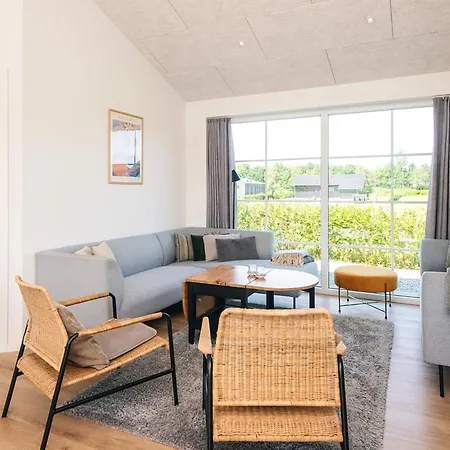 12 Person In Holiday home *